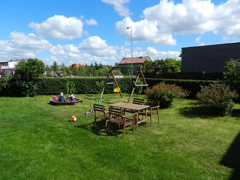 Apartamento Pokoje Na Ogrodowej W Grzybowie Grzybowo  Exterior foto
