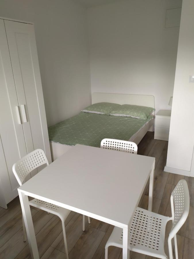 Apartamento Pokoje Na Ogrodowej W Grzybowie Grzybowo  Exterior foto